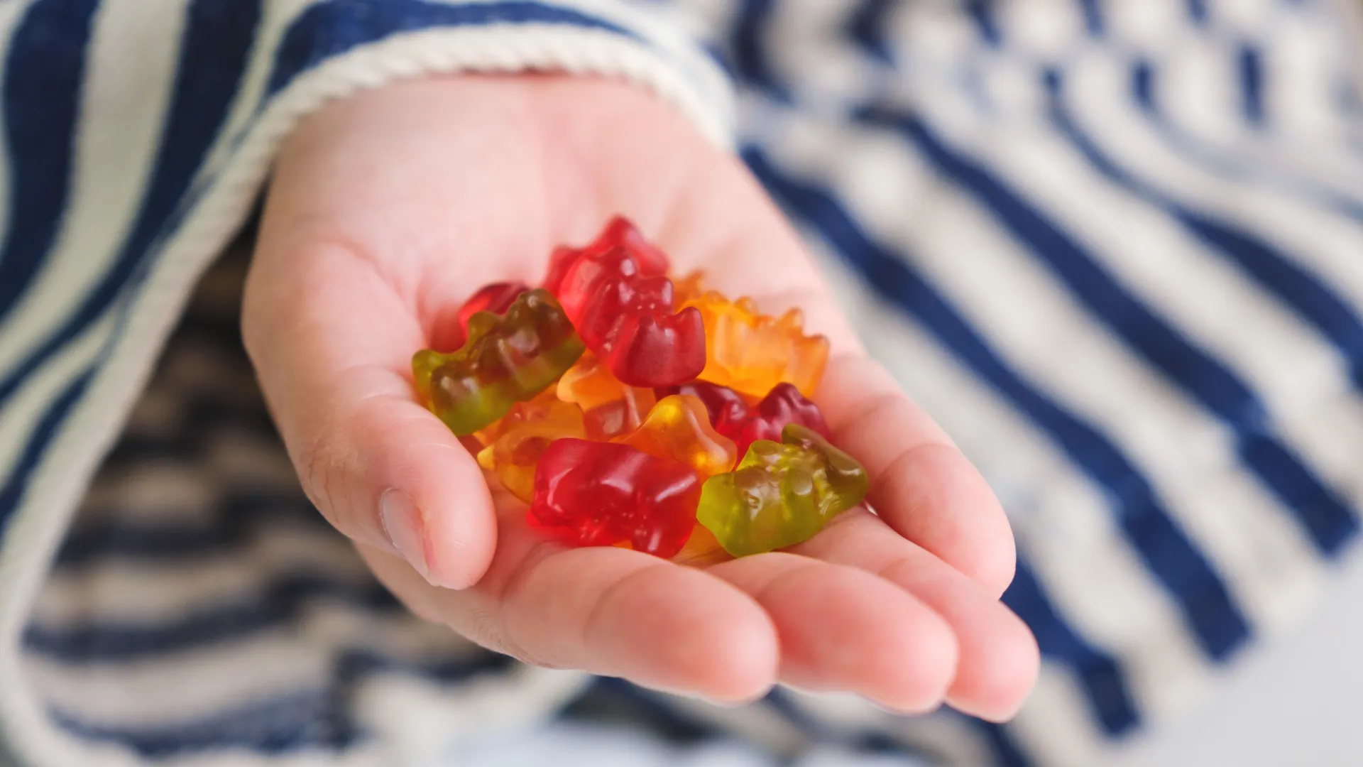 Cannabinoid Gummies Dosage in Hand